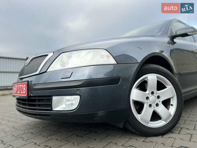 Сірий Шкода Октавія, об'ємом двигуна 1.6 л та пробігом 242 тис. км за 6600 $, фото 11 на Automoto.ua