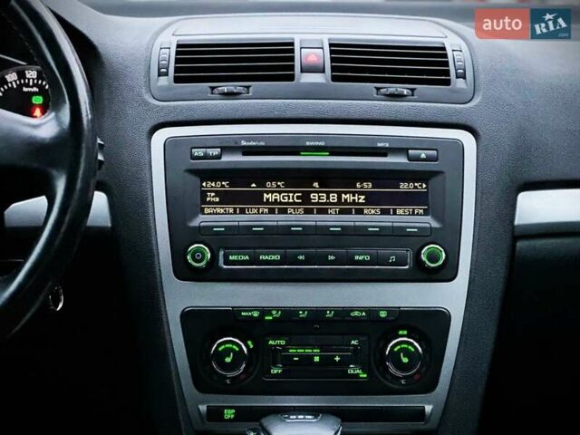 Сірий Шкода Октавія, об'ємом двигуна 1.39 л та пробігом 274 тис. км за 7200 $, фото 28 на Automoto.ua