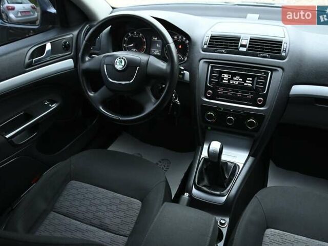 Сірий Шкода Октавія, об'ємом двигуна 1.6 л та пробігом 232 тис. км за 7700 $, фото 14 на Automoto.ua