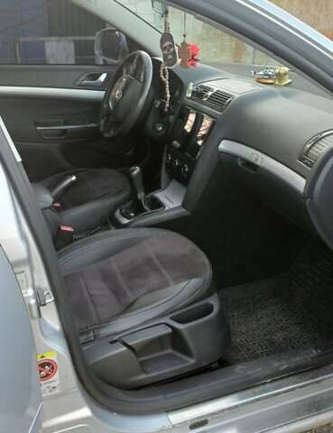 Серый Шкода Октавия, объемом двигателя 1.6 л и пробегом 314 тыс. км за 6999 $, фото 11 на Automoto.ua