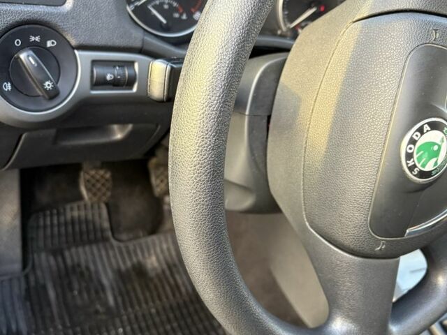 Сірий Шкода Октавія, об'ємом двигуна 1.4 л та пробігом 244 тис. км за 6499 $, фото 18 на Automoto.ua