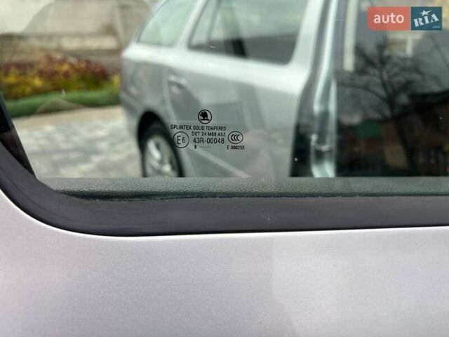 Серый Шкода Октавия, объемом двигателя 1.4 л и пробегом 193 тыс. км за 7599 $, фото 42 на Automoto.ua