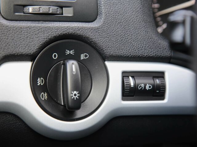 Серый Шкода Октавия, объемом двигателя 1.4 л и пробегом 205 тыс. км за 7900 $, фото 20 на Automoto.ua