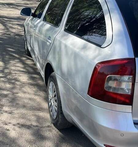 Сірий Шкода Октавія, об'ємом двигуна 1.9 л та пробігом 283 тис. км за 7300 $, фото 1 на Automoto.ua