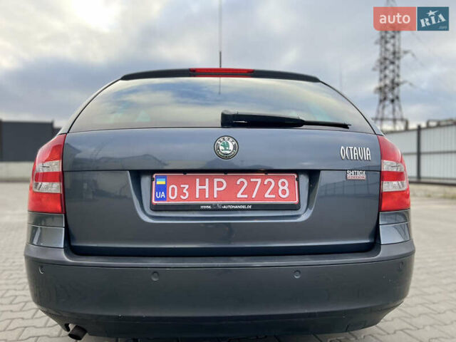 Сірий Шкода Октавія, об'ємом двигуна 1.6 л та пробігом 242 тис. км за 6600 $, фото 17 на Automoto.ua