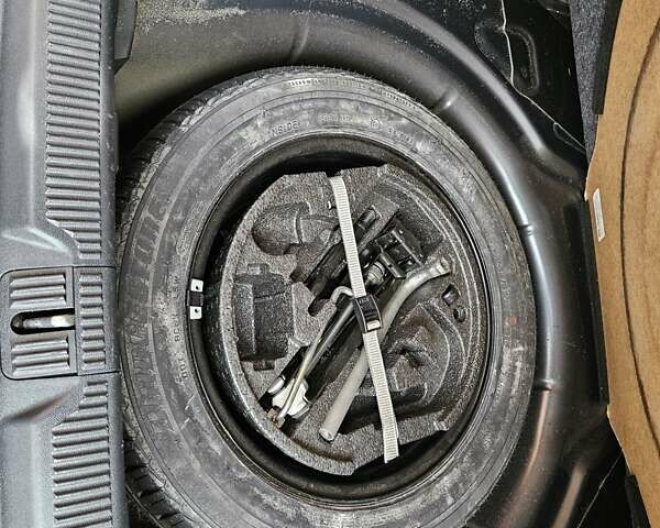 Серый Шкода Октавия, объемом двигателя 1.8 л и пробегом 178 тыс. км за 7300 $, фото 28 на Automoto.ua