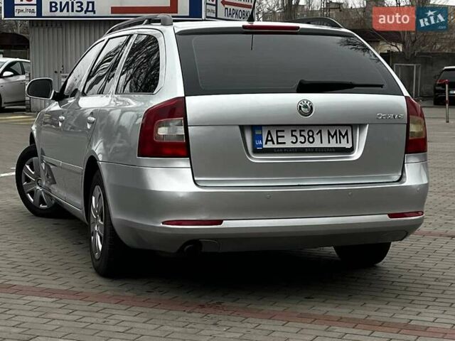 Серый Шкода Октавия, объемом двигателя 1.6 л и пробегом 188 тыс. км за 6900 $, фото 2 на Automoto.ua