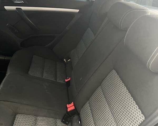 Сірий Шкода Октавія, об'ємом двигуна 1.8 л та пробігом 252 тис. км за 7700 $, фото 1 на Automoto.ua