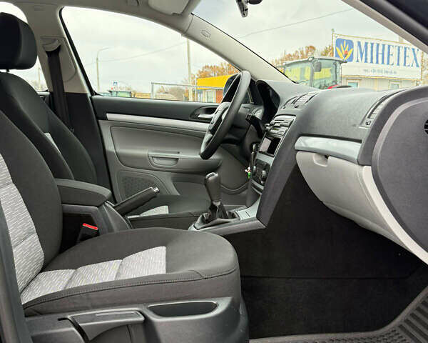 Сірий Шкода Октавія, об'ємом двигуна 1.6 л та пробігом 176 тис. км за 8999 $, фото 87 на Automoto.ua