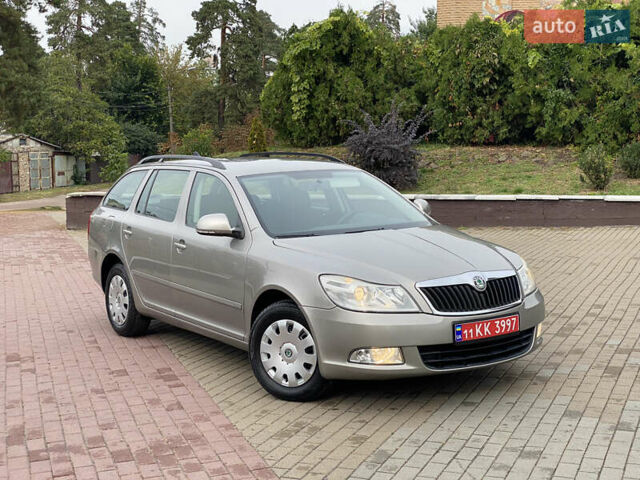 Сірий Шкода Октавія, об'ємом двигуна 1.6 л та пробігом 174 тис. км за 7650 $, фото 28 на Automoto.ua