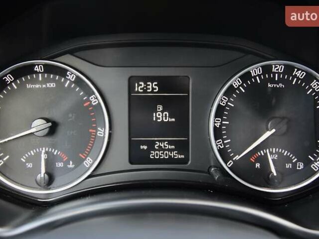 Серый Шкода Октавия, объемом двигателя 1.4 л и пробегом 205 тыс. км за 7900 $, фото 14 на Automoto.ua