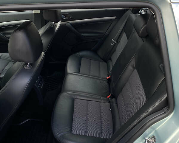 Сірий Шкода Октавія, об'ємом двигуна 1.8 л та пробігом 230 тис. км за 7100 $, фото 38 на Automoto.ua