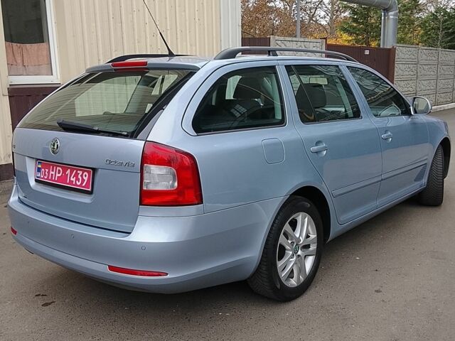 Сірий Шкода Октавія, об'ємом двигуна 0 л та пробігом 205 тис. км за 7100 $, фото 4 на Automoto.ua