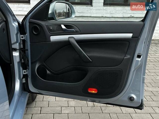 Серый Шкода Октавия, объемом двигателя 1.6 л и пробегом 203 тыс. км за 8099 $, фото 65 на Automoto.ua