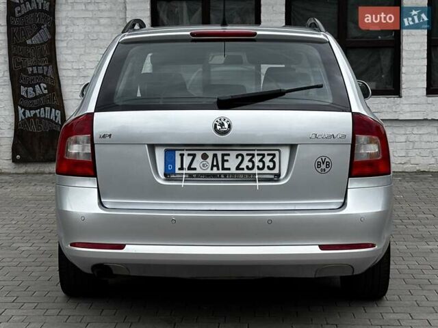 Сірий Шкода Октавія, об'ємом двигуна 1.6 л та пробігом 237 тис. км за 7990 $, фото 58 на Automoto.ua