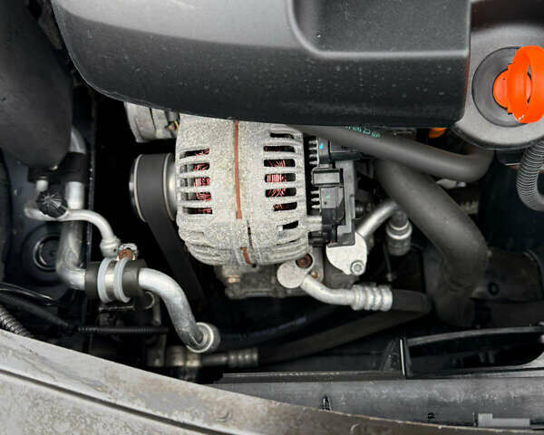 Сірий Шкода Октавія, об'ємом двигуна 1.6 л та пробігом 176 тис. км за 8999 $, фото 94 на Automoto.ua