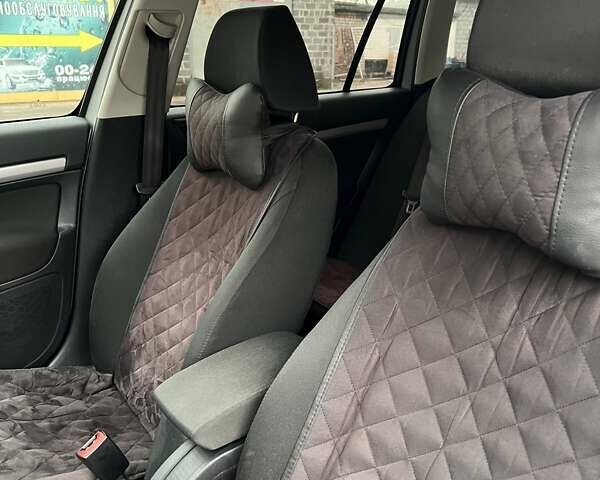 Серый Шкода Октавия, объемом двигателя 1.8 л и пробегом 256 тыс. км за 8500 $, фото 10 на Automoto.ua