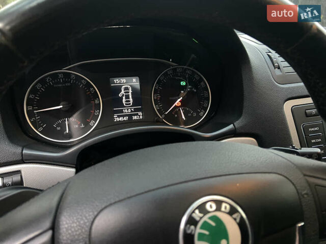 Серый Шкода Октавия, объемом двигателя 1.97 л и пробегом 295 тыс. км за 9200 $, фото 21 на Automoto.ua