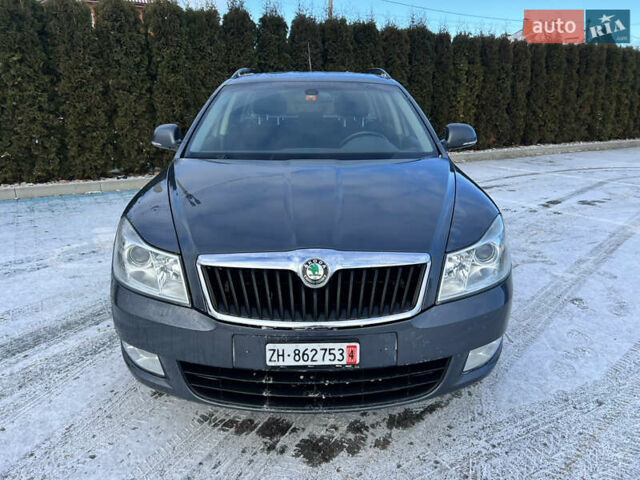 Сірий Шкода Октавія, об'ємом двигуна 1.8 л та пробігом 207 тис. км за 7750 $, фото 1 на Automoto.ua