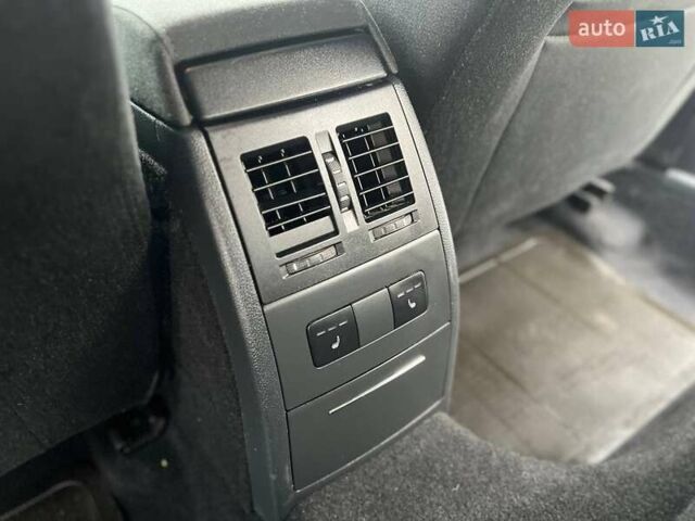 Серый Шкода Октавия, объемом двигателя 1.4 л и пробегом 193 тыс. км за 7599 $, фото 53 на Automoto.ua