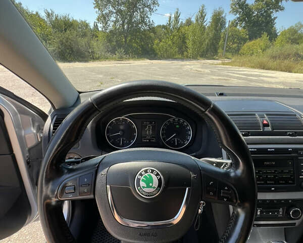 Сірий Шкода Октавія, об'ємом двигуна 1.8 л та пробігом 194 тис. км за 8400 $, фото 15 на Automoto.ua