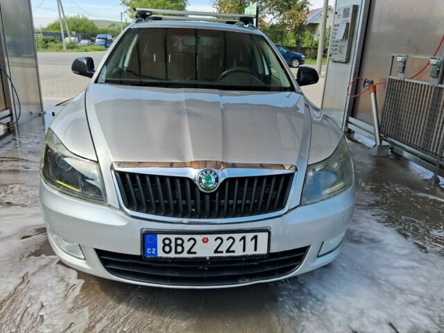 Сірий Шкода Октавія, об'ємом двигуна 0 л та пробігом 504 тис. км за 2800 $, фото 1 на Automoto.ua