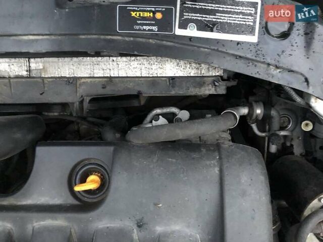 Сірий Шкода Октавія, об'ємом двигуна 1.9 л та пробігом 274 тис. км за 7300 $, фото 7 на Automoto.ua