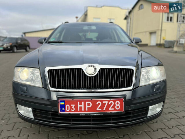 Сірий Шкода Октавія, об'ємом двигуна 1.6 л та пробігом 242 тис. км за 6600 $, фото 3 на Automoto.ua