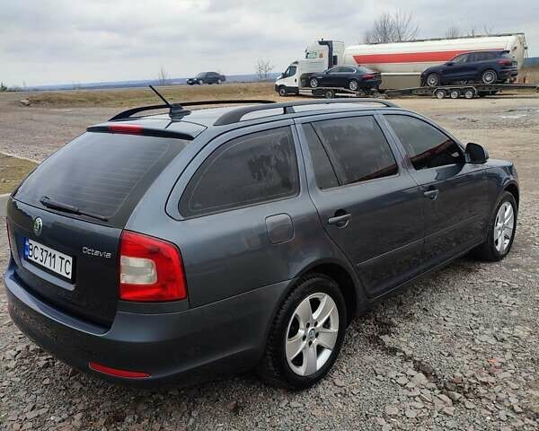 Серый Шкода Октавия, объемом двигателя 1.8 л и пробегом 235 тыс. км за 7200 $, фото 7 на Automoto.ua