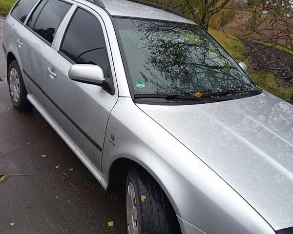 Сірий Шкода Октавія, об'ємом двигуна 1.6 л та пробігом 283 тис. км за 5850 $, фото 4 на Automoto.ua