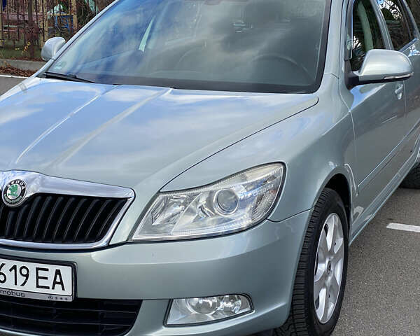 Сірий Шкода Октавія, об'ємом двигуна 1.8 л та пробігом 230 тис. км за 7100 $, фото 10 на Automoto.ua