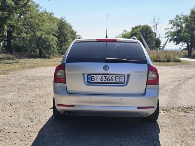 Серый Шкода Октавия, объемом двигателя 2 л и пробегом 240 тыс. км за 8600 $, фото 4 на Automoto.ua