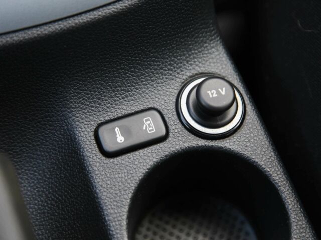 Серый Шкода Октавия, объемом двигателя 1.4 л и пробегом 205 тыс. км за 7900 $, фото 18 на Automoto.ua