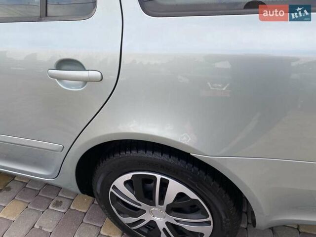 Шкода Октавия 2009 в Нововолынск на Automoto.ua Серый Шкода Октавия, объемом двигателя 1.4 л и пробегом 206 тыс. км за 7500 $, фото 1 на Automoto.ua