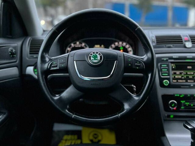 Серый Шкода Октавия, объемом двигателя 1.4 л и пробегом 267 тыс. км за 7700 $, фото 10 на Automoto.ua