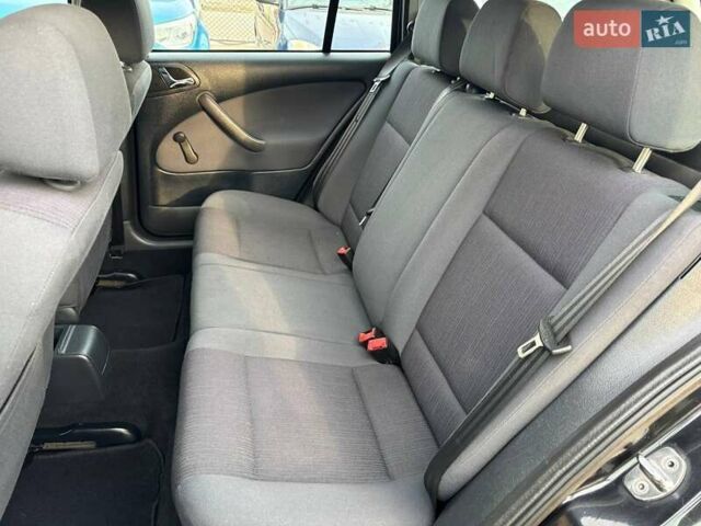 Серый Шкода Октавия, объемом двигателя 1.6 л и пробегом 183 тыс. км за 5999 $, фото 16 на Automoto.ua
