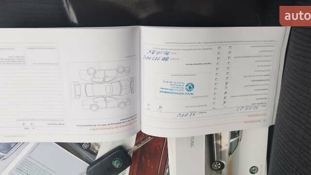 Серый Шкода Октавия, объемом двигателя 1.6 л и пробегом 113 тыс. км за 6499 $, фото 68 на Automoto.ua