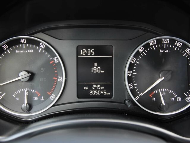 Серый Шкода Октавия, объемом двигателя 1.4 л и пробегом 205 тыс. км за 7900 $, фото 14 на Automoto.ua