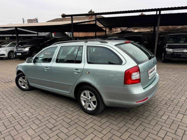 Серый Шкода Октавия, объемом двигателя 1.4 л и пробегом 229 тыс. км за 8000 $, фото 6 на Automoto.ua