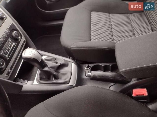 Сірий Шкода Октавія, об'ємом двигуна 1.8 л та пробігом 235 тис. км за 6300 $, фото 13 на Automoto.ua