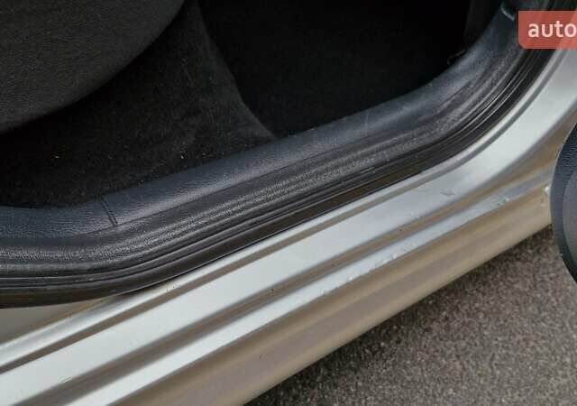 Сірий Шкода Октавія, об'ємом двигуна 1.6 л та пробігом 173 тис. км за 6799 $, фото 42 на Automoto.ua