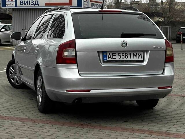 Серый Шкода Октавия, объемом двигателя 1.6 л и пробегом 188 тыс. км за 6900 $, фото 2 на Automoto.ua
