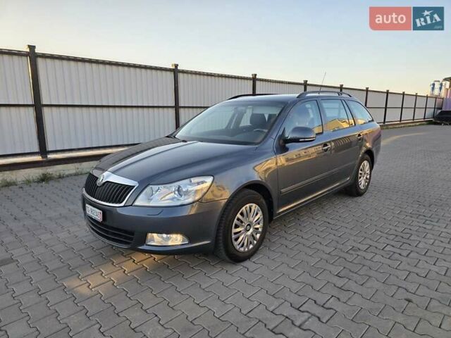 Серый Шкода Октавия, объемом двигателя 1.8 л и пробегом 202 тыс. км за 6900 $, фото 9 на Automoto.ua