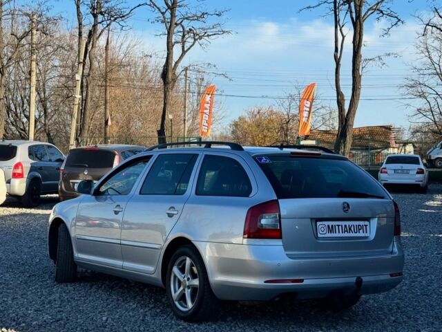 Сірий Шкода Октавія, об'ємом двигуна 0 л та пробігом 185 тис. км за 7400 $, фото 5 на Automoto.ua