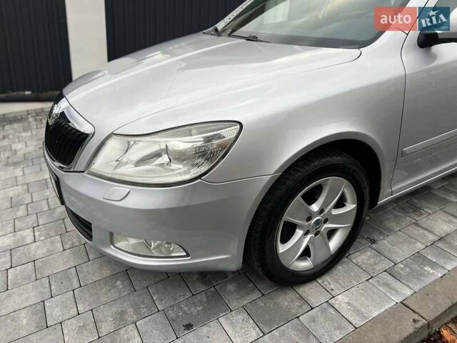 Серый Шкода Октавия, объемом двигателя 1.4 л и пробегом 193 тыс. км за 7599 $, фото 26 на Automoto.ua