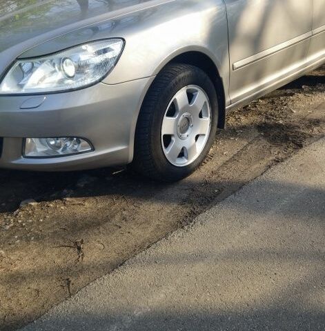 Серый Шкода Октавия, объемом двигателя 1.4 л и пробегом 236 тыс. км за 6100 $, фото 1 на Automoto.ua