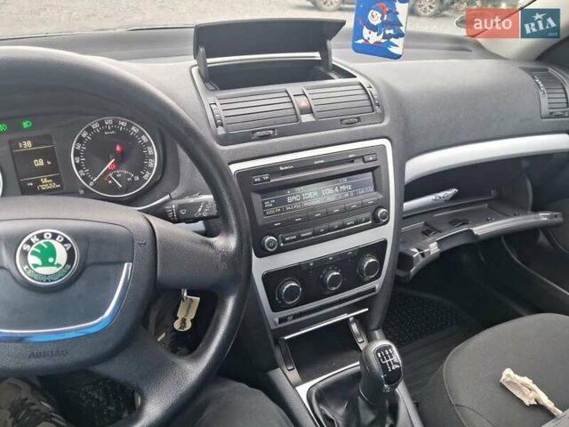 Серый Шкода Октавия, объемом двигателя 1.6 л и пробегом 171 тыс. км за 7800 $, фото 53 на Automoto.ua