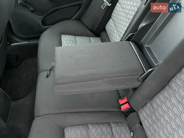 Серый Шкода Октавия, объемом двигателя 1.6 л и пробегом 181 тыс. км за 8877 $, фото 71 на Automoto.ua