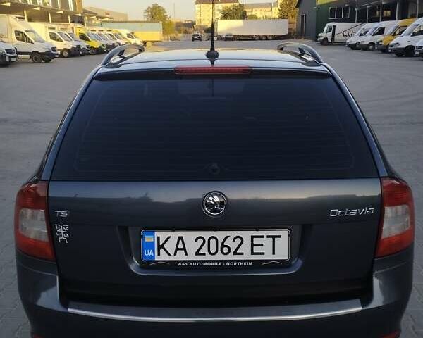 Серый Шкода Октавия, объемом двигателя 1.8 л и пробегом 271 тыс. км за 7400 $, фото 4 на Automoto.ua