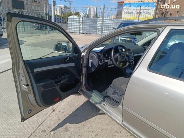 Серый Шкода Октавия, объемом двигателя 1.4 л и пробегом 224 тыс. км за 7890 $, фото 18 на Automoto.ua